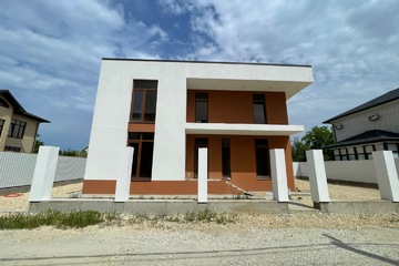 Дом, 190 м², 2 эт.