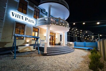 Гостиница, 1200 м²